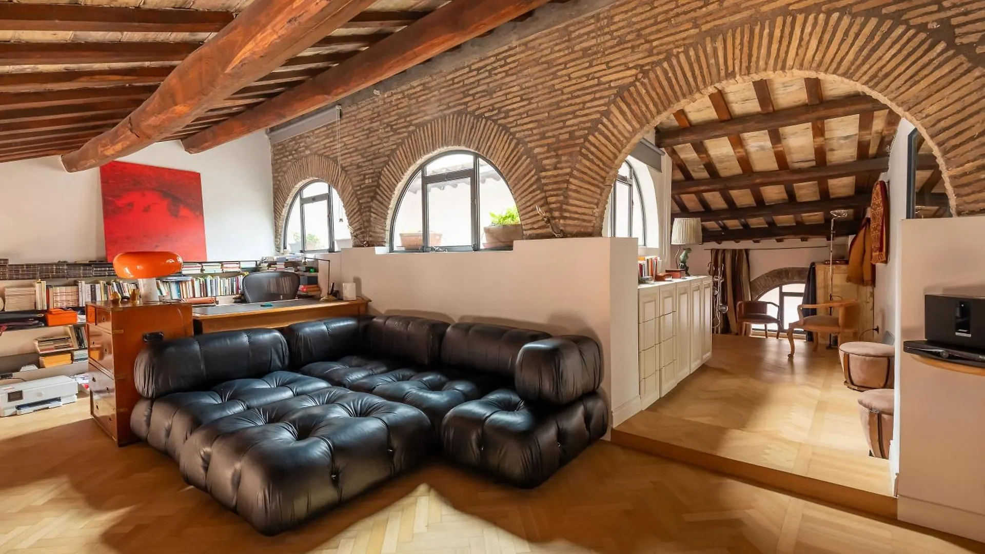 Апартаменты Monti Designer Loft By Romeloft