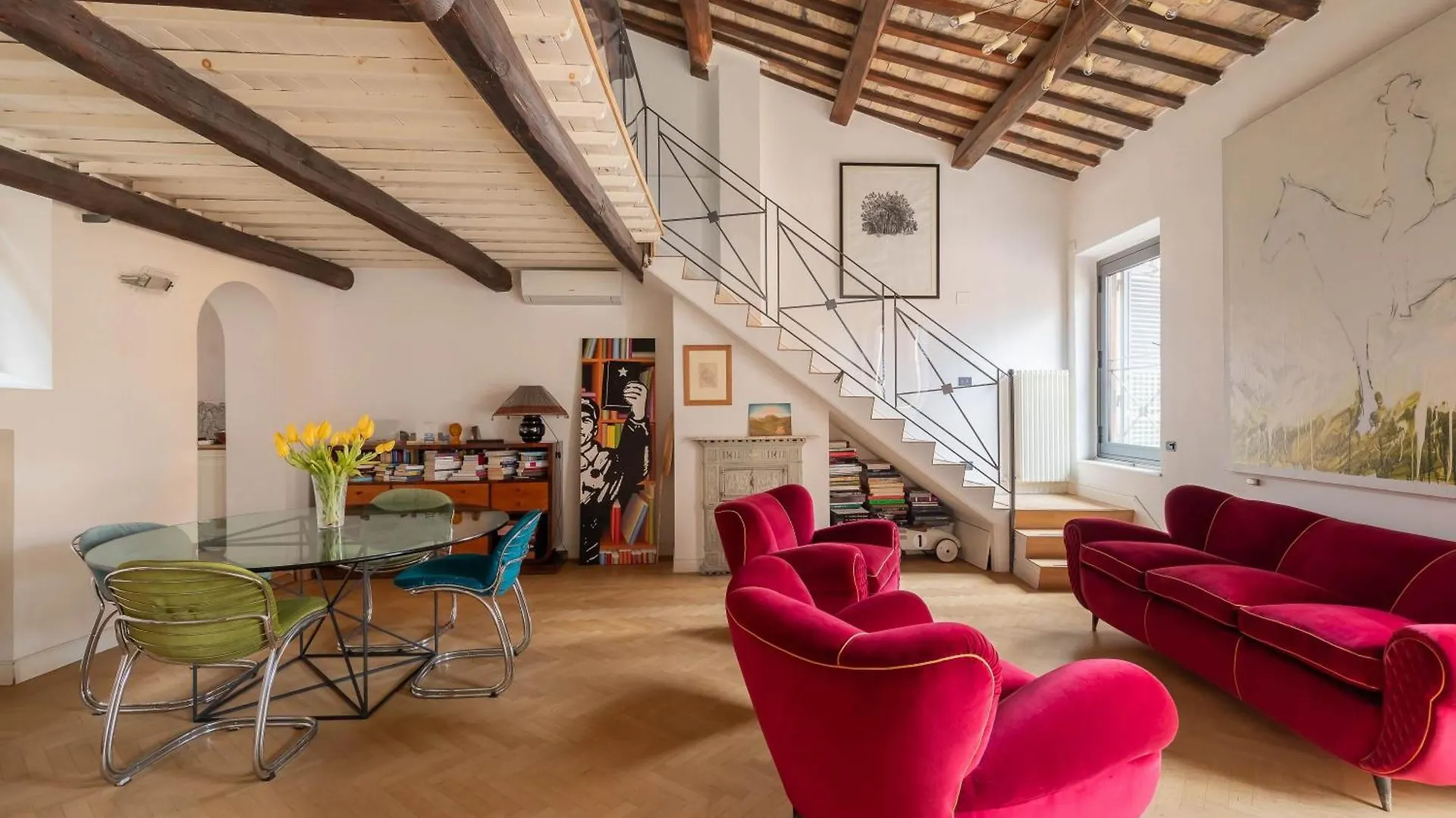 Monti Designer Loft By Romeloft Apartment